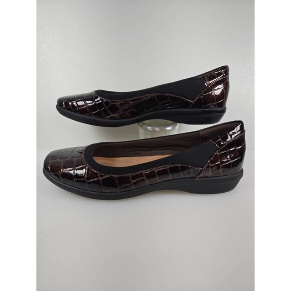 Clarks Collection Soft Cushion Dark Brown Alligator Print Slip On Women's 8.5 - Picture 1 of 12